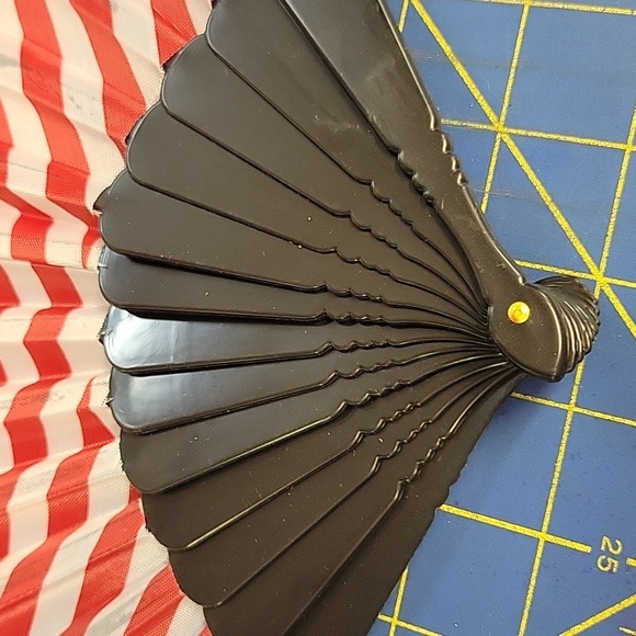 Patriotic Hand Fan with Stars Stripes Flag Patriotic Fold Out Hand Fan 9" x 17" - Picture 4 of 5